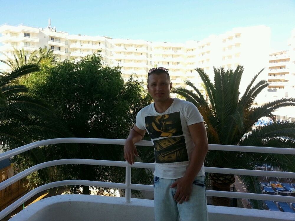  Sopron,   , 41 ,   ,   , c 