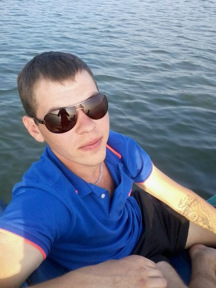  ,   Anton, 35 ,   ,   , c 