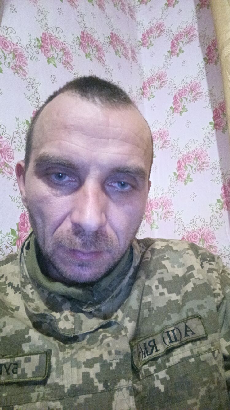  44359647  , 39 ,    