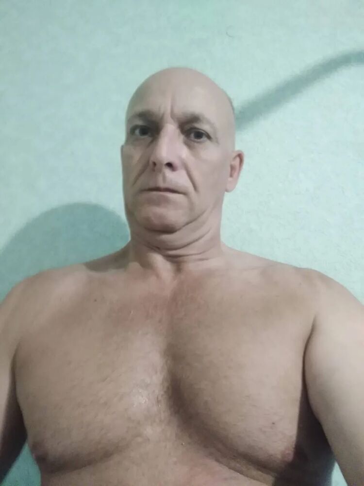  48212857  , 61 ,    
