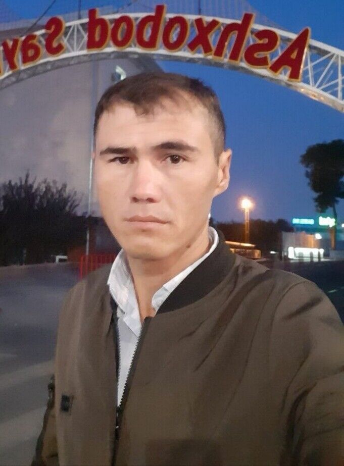  ,   Ruslan, 36 ,   ,   , c 