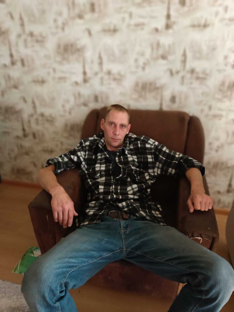  35888307  , 39 ,    