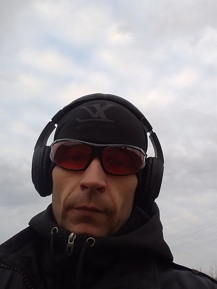  46589547  , 36 ,    