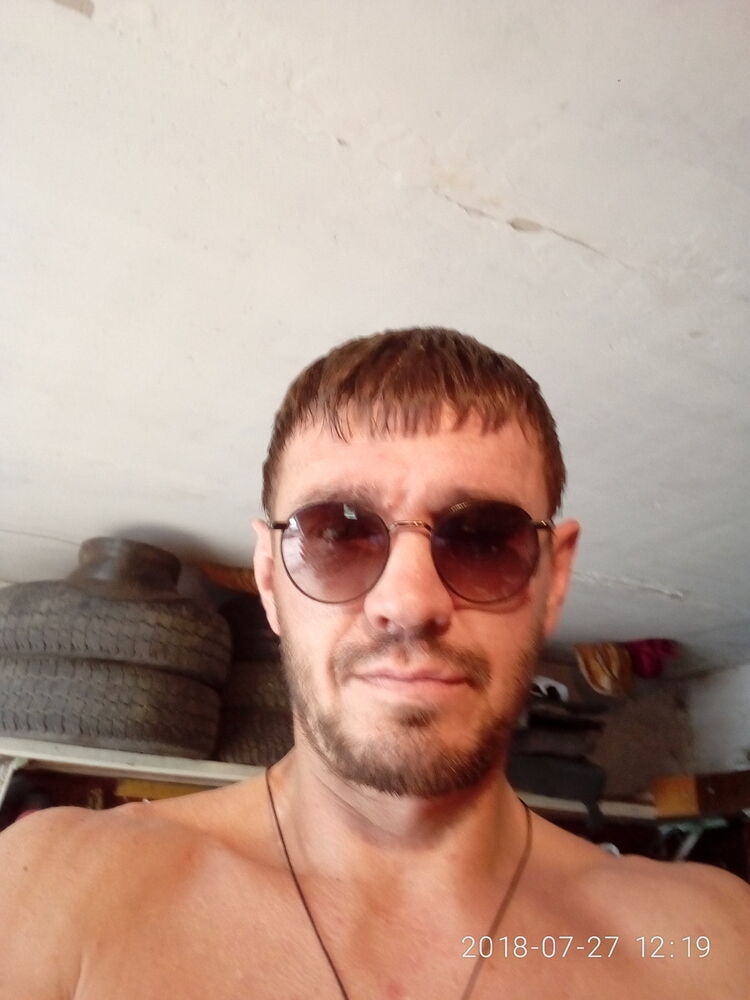  13903517  , 44 ,    