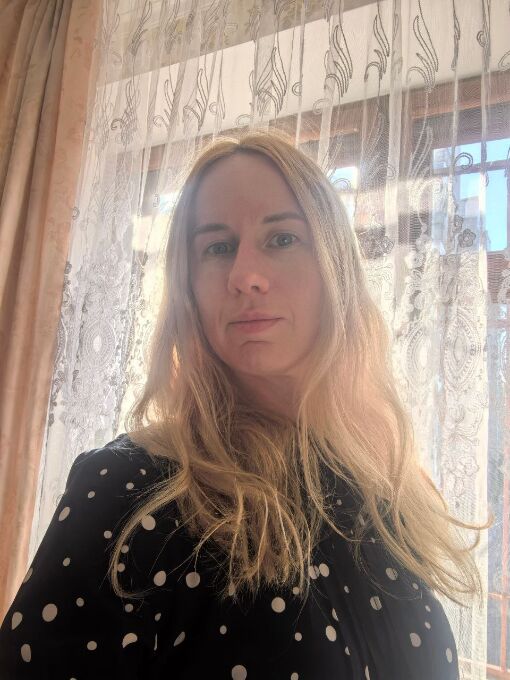  54240977  , 37 ,    -