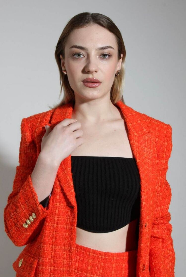  37721207  , 22 ,    -