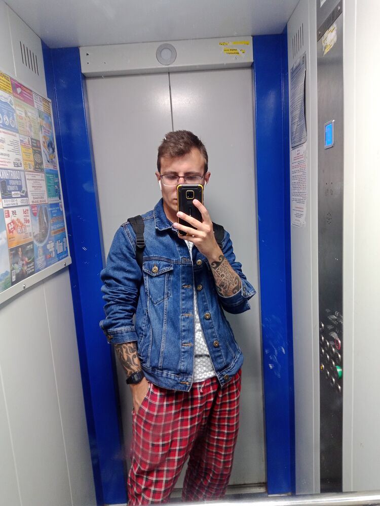  27624097  Grisha, 25 ,    