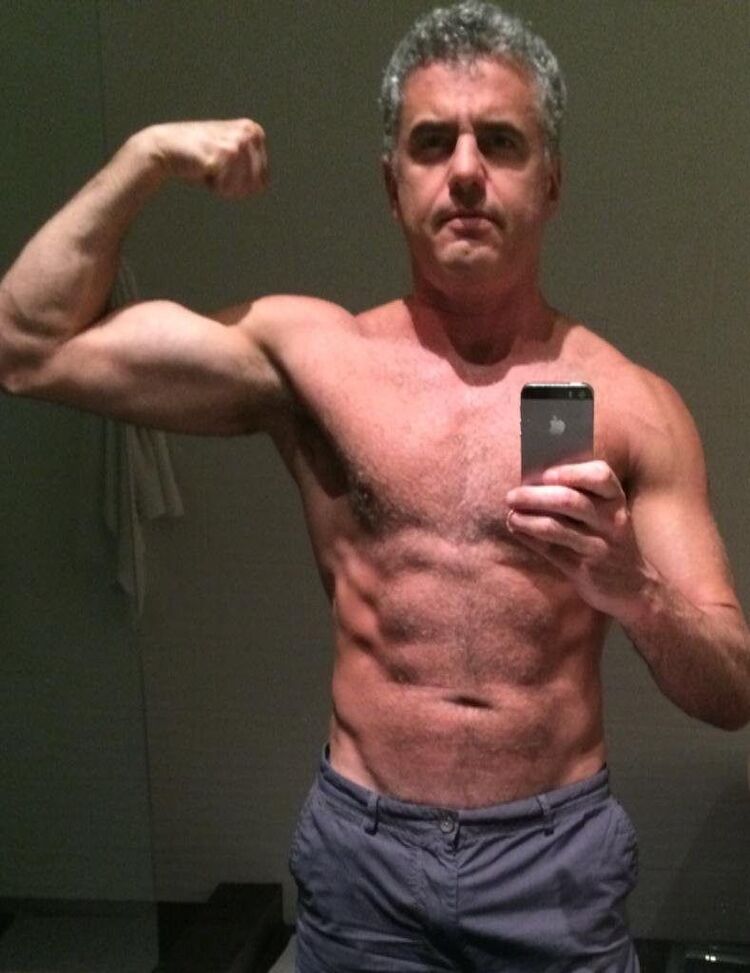  50575577  Alex Erdogan, 54 ,    