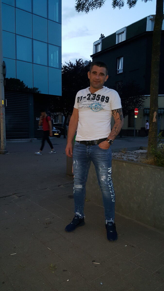  14094557  , 40 ,    