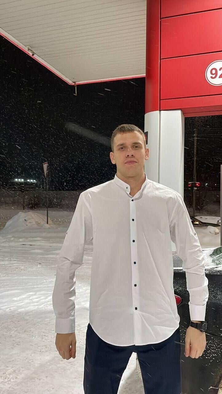  41150857  Aleksandr, 35 ,    
