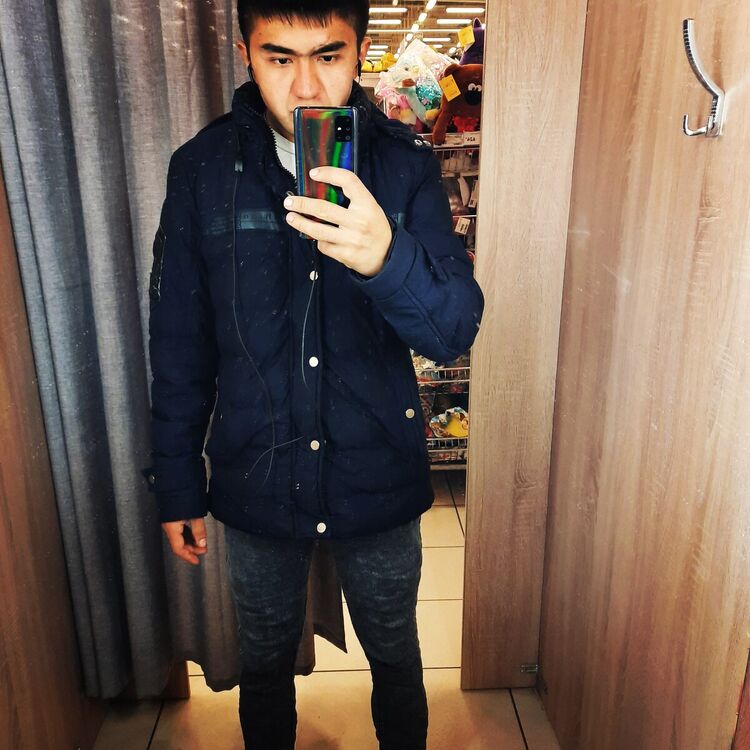  21539677  Ali, 25 ,    -