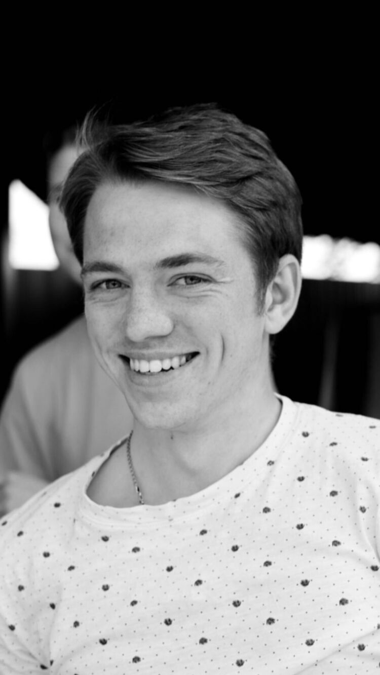 ���� 49332097 ������� ����, 29 ���, ���� ���������� � �������� ����