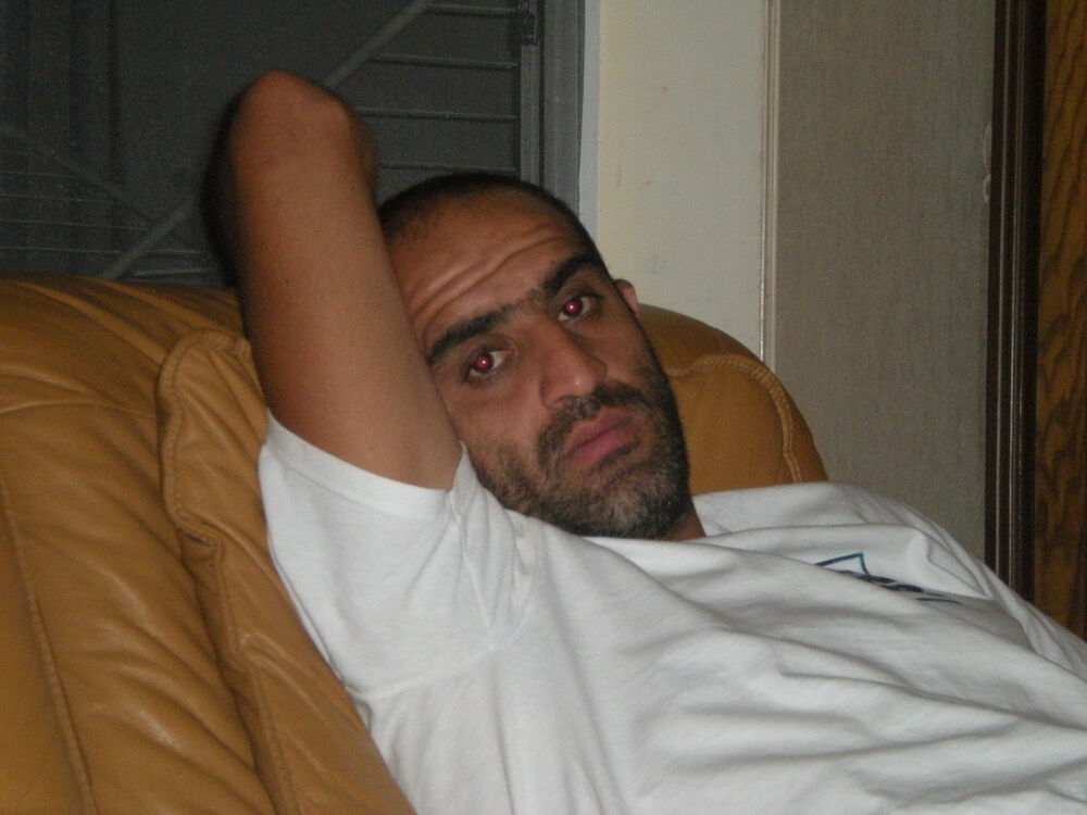  6717157  Vahan, 47 ,    