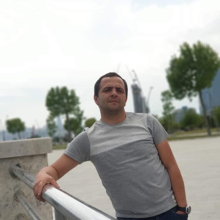 ���� 37142427 ������� Faik, 40 ���, ���� ���������� � ����