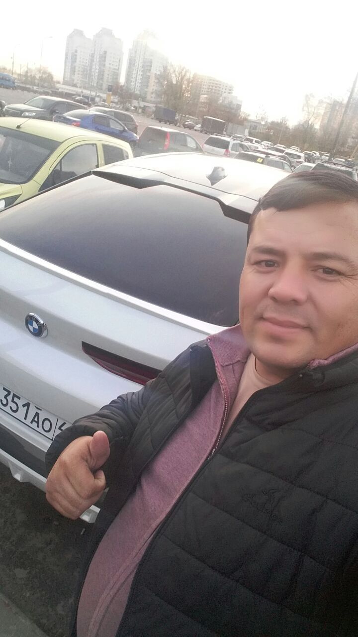  ,   Xayotbek, 40 ,  