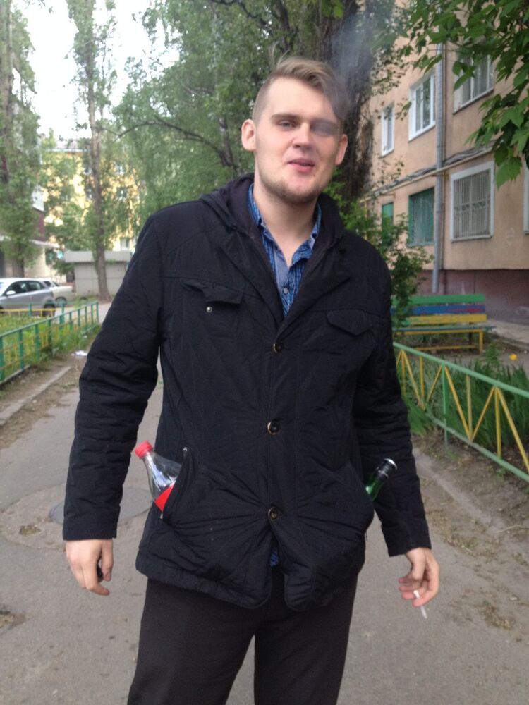  8343627  Alexrain, 35 ,    