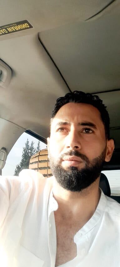  Al `Ayn,   Tarek, 40 ,  