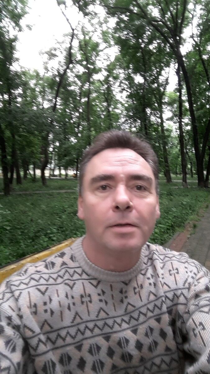  8525737  , 62 ,    --