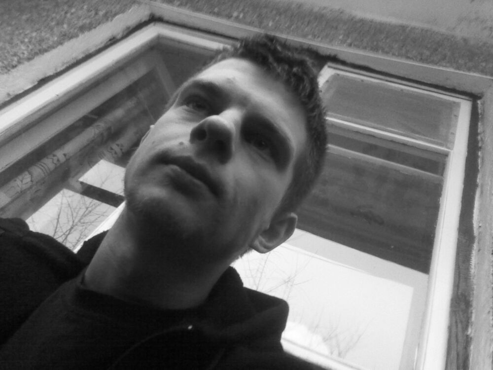  7161737  Alexandr, 32 ,    