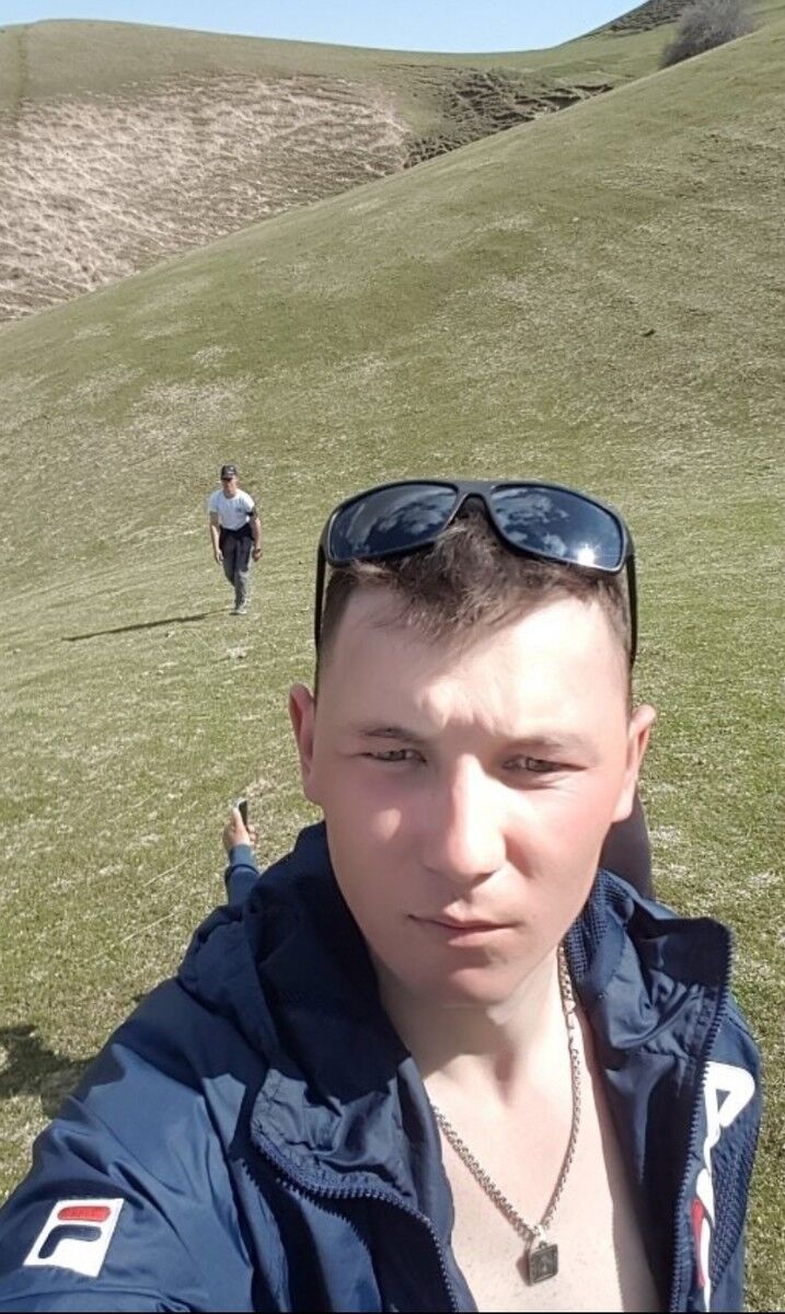  19404337  , 31 ,    -