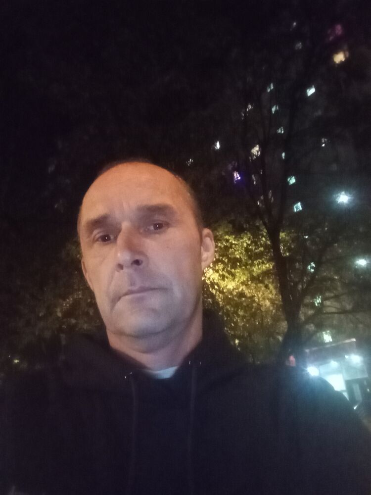  46618257  , 43 ,    