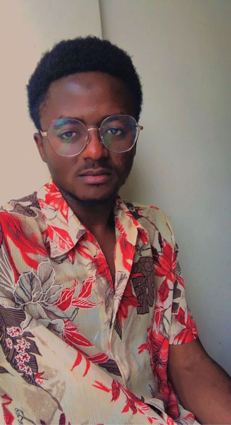  27438237   , 26 ,    --