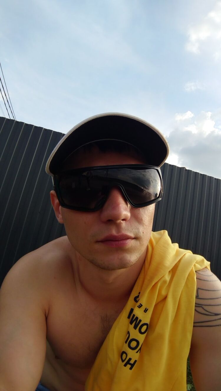  27083997  IVan, 28 ,    