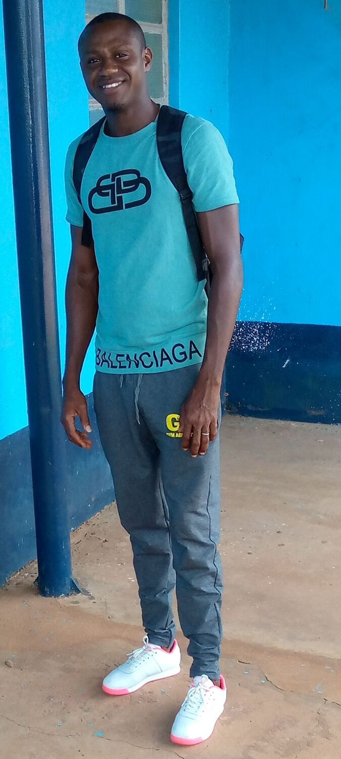  44246527  Mamadu, 39 ,    Bissau