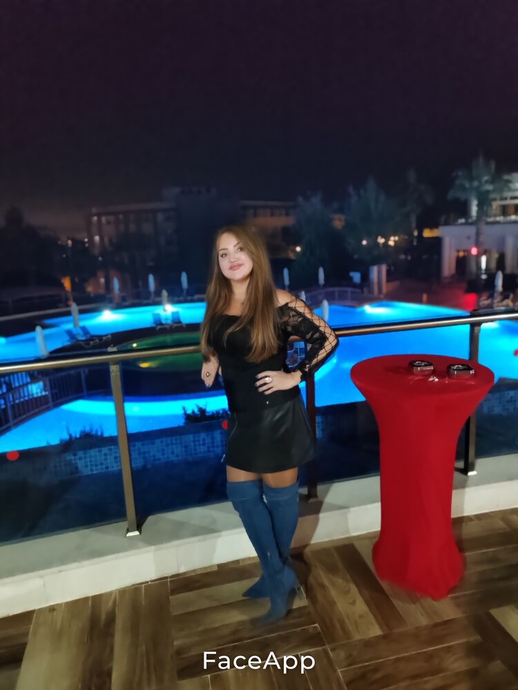  45702617  Yildiz, 39 ,    