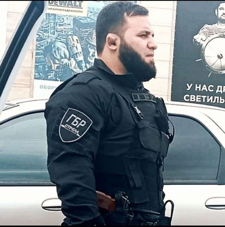  44993127  , 31 ,    