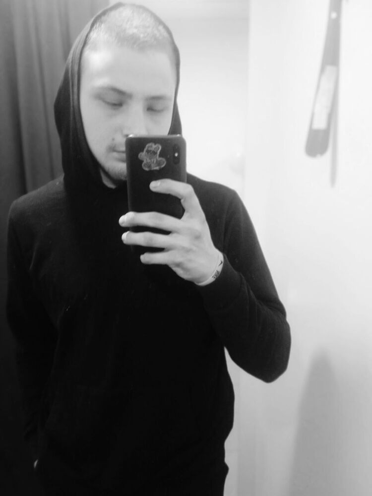  52866947  , 18 ,    