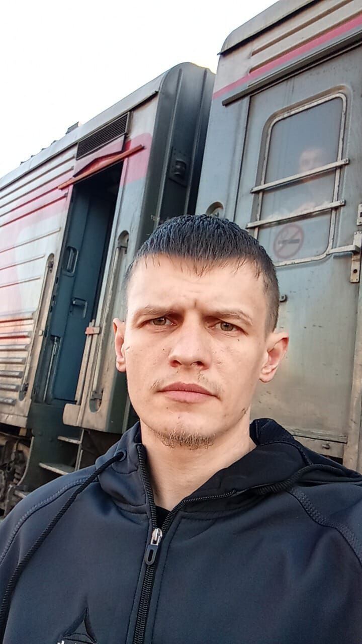  42206577  , 32 ,    