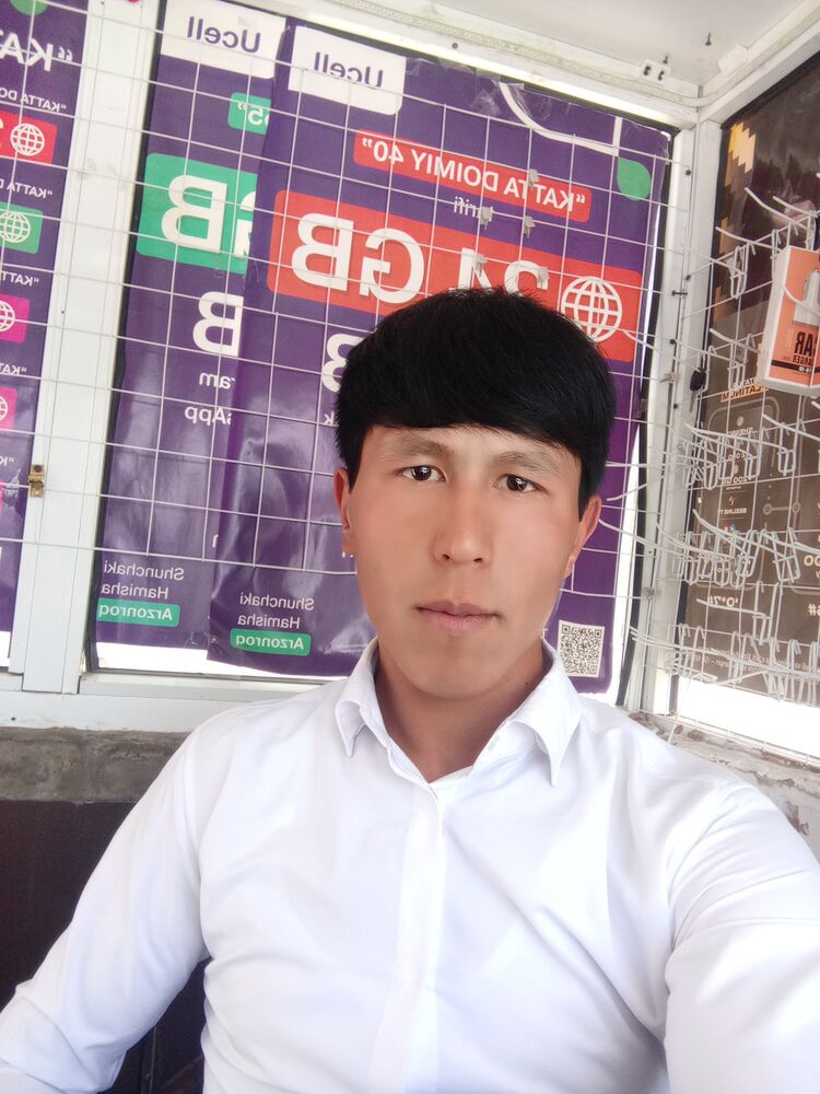  ,   MUHAMMAD ALI, 24 ,   ,   