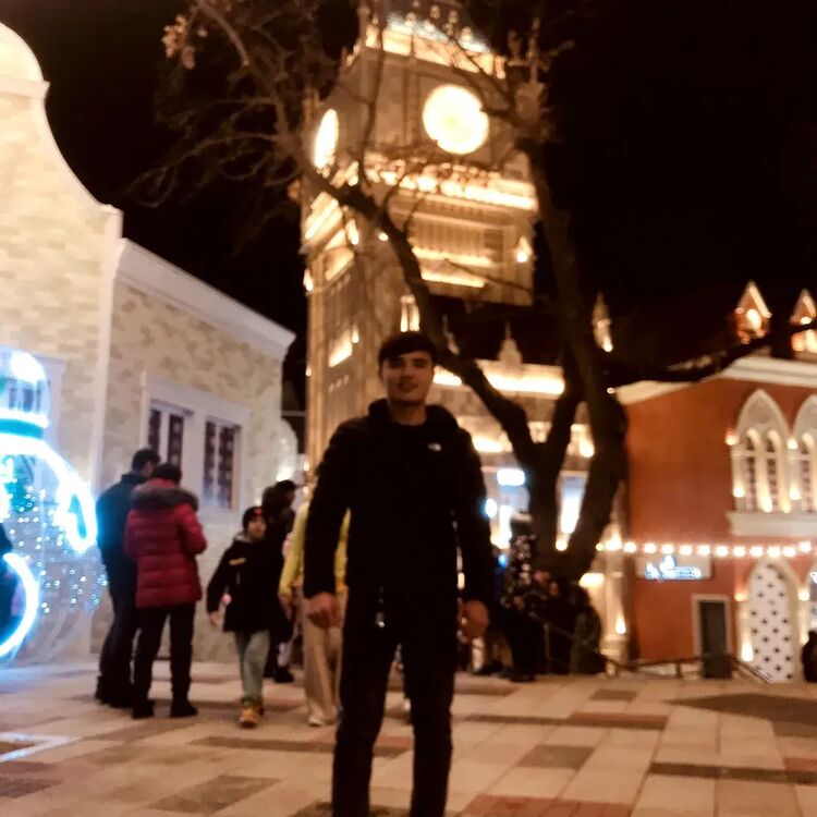  ,   Humoyun, 28 ,   ,   