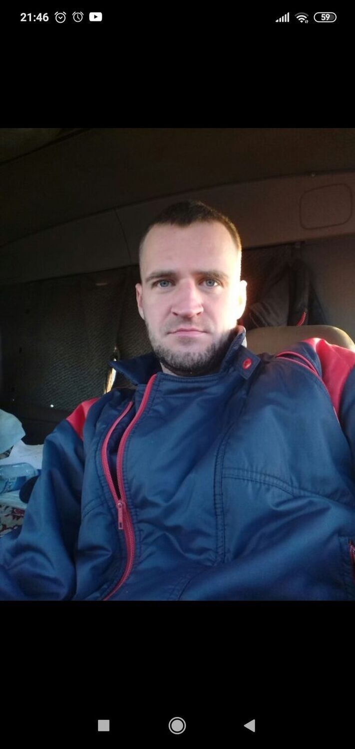  ,   Artem, 37 ,   ,   , c , 