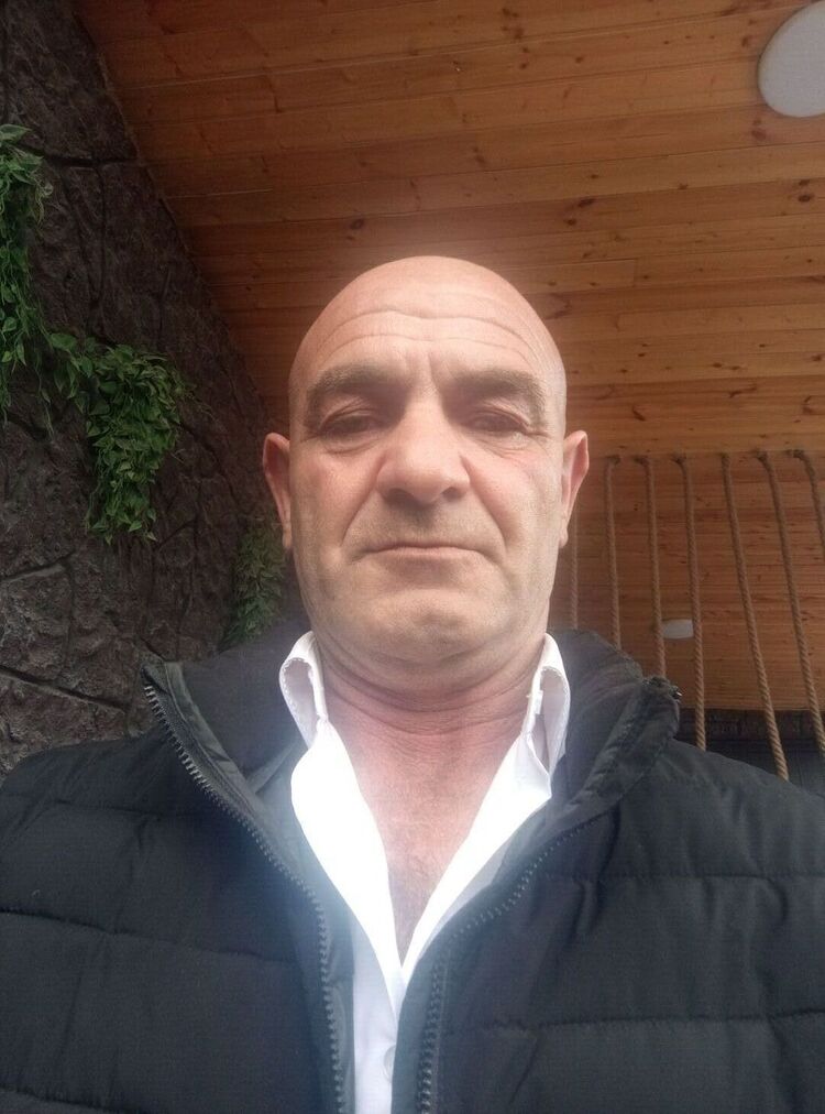  54694687  Arif, 48 ,    