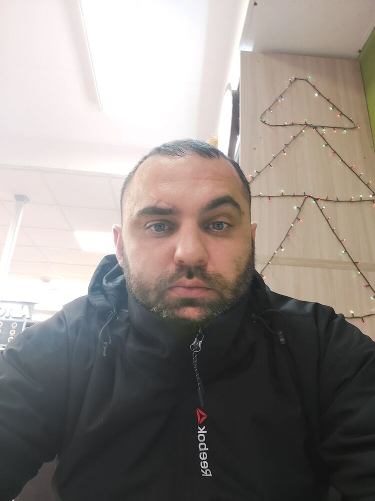  22595437  , 36 ,    