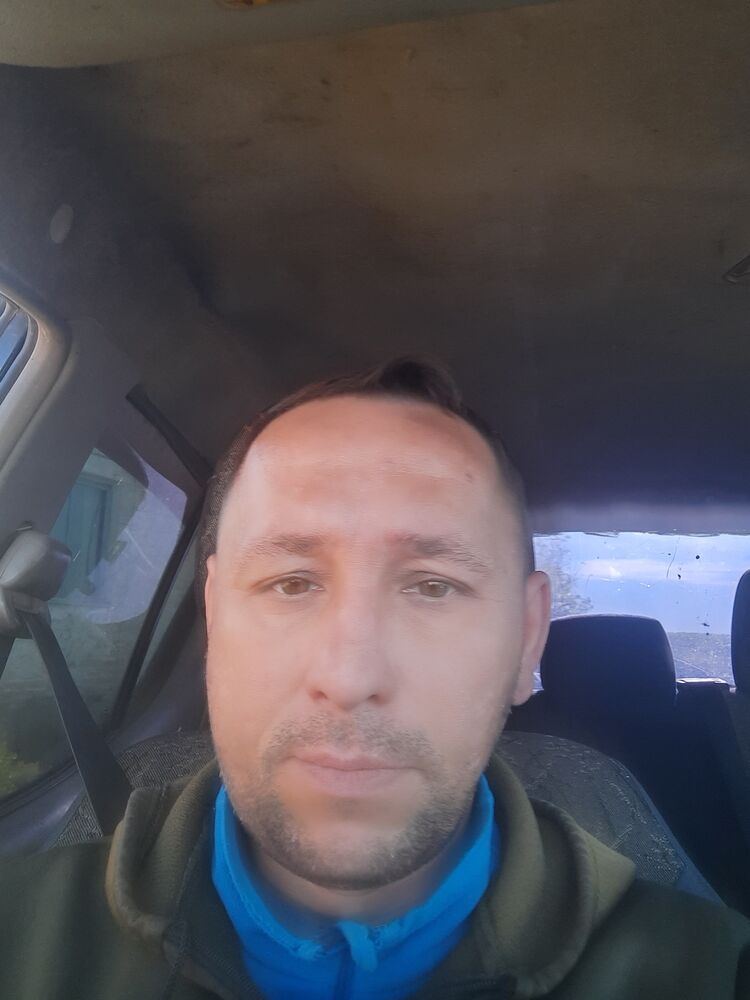  46479037  , 41 ,    
