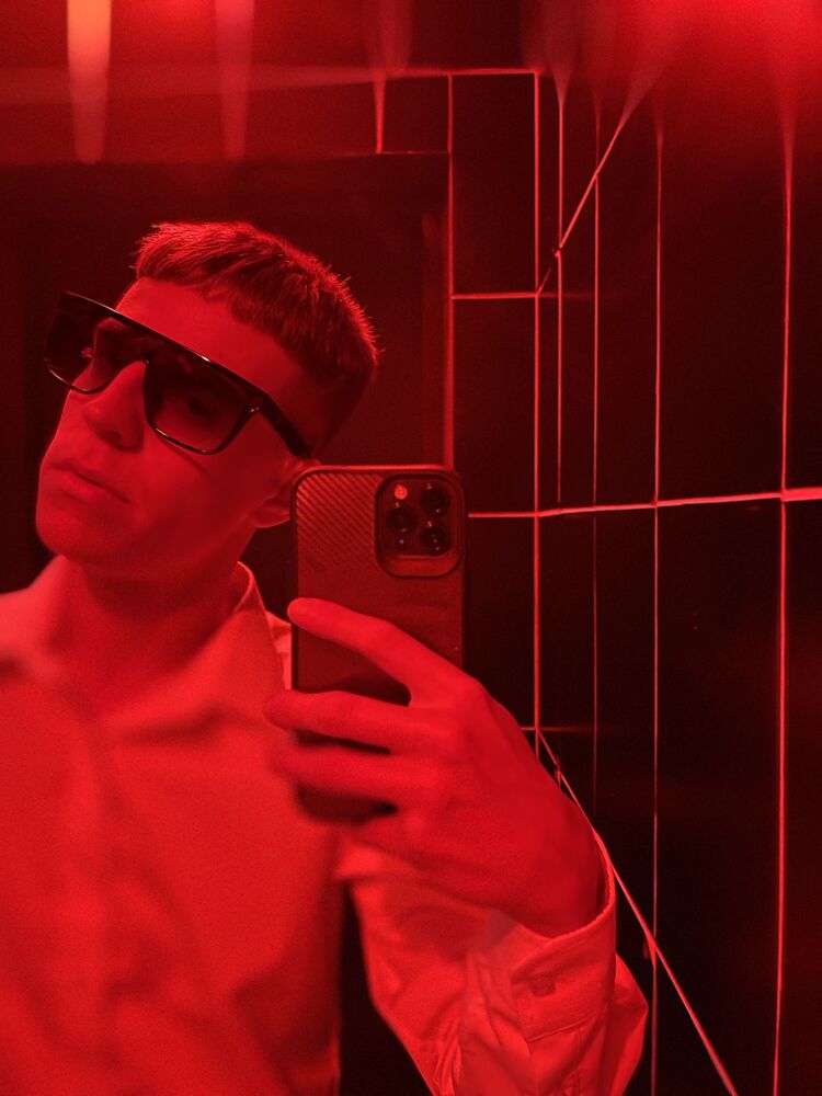 ���� 44343797 ����� �������, 22 ����, ���� ���������� � �����������