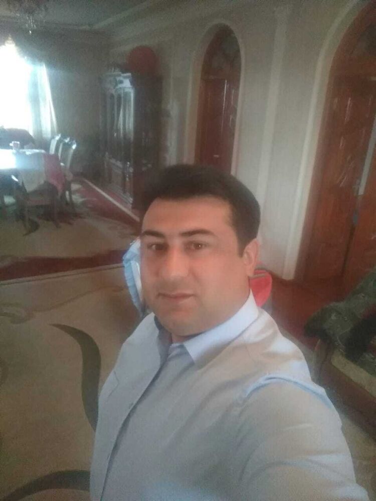  ,   Emrah, 35 ,   ,   