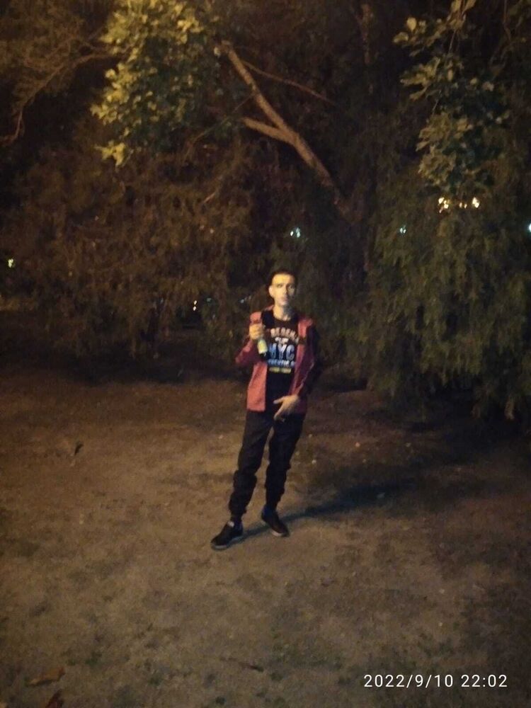  30031077  , 41 ,    