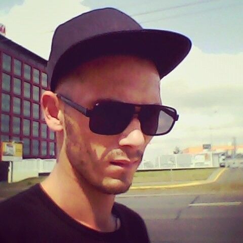  ,   , 33 ,     , c 