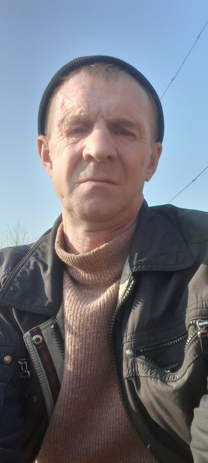  40889207  , 52 ,    