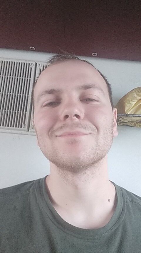  ,   Kasper, 32 ,   ,   , c 