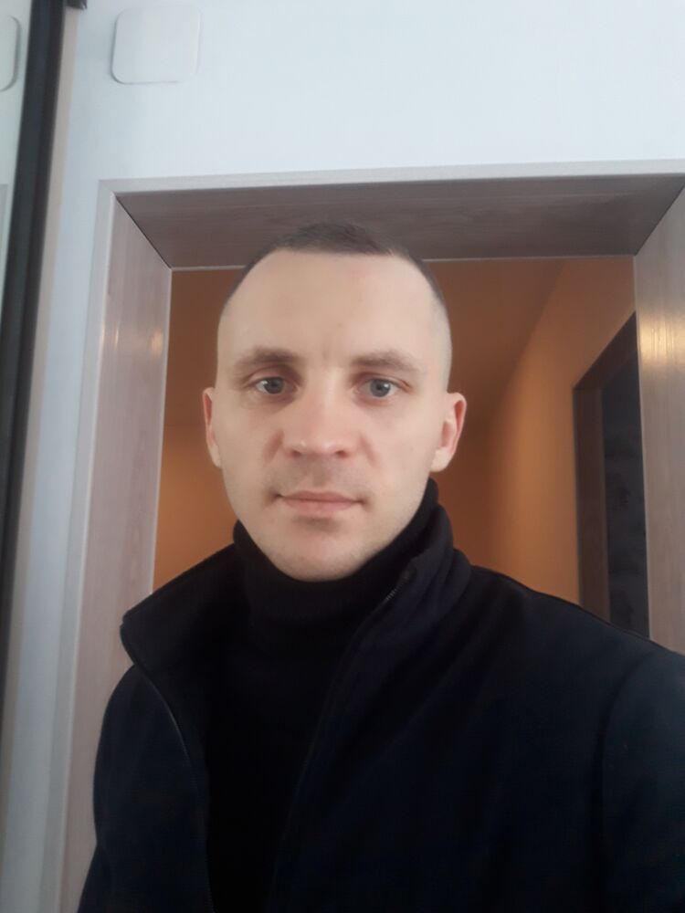  25871747  , 35 ,    