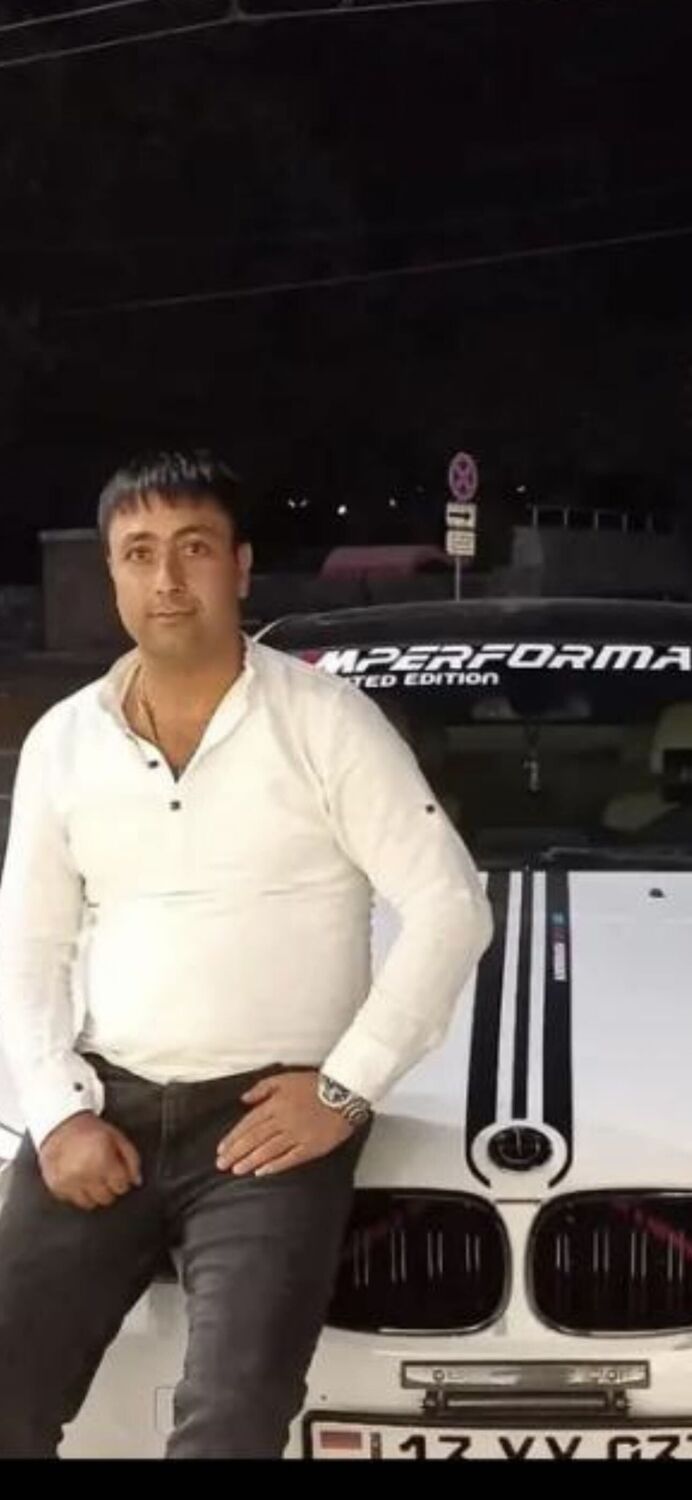  44581247  Geram, 31 ,    
