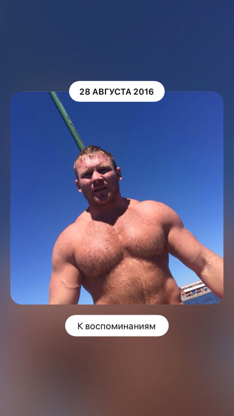  48179817  , 24 ,    