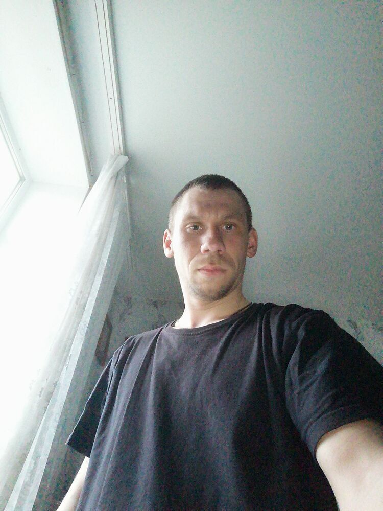  33858777  , 28 ,    