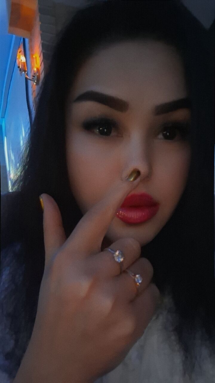 ���������� ������, ���� ������� Lola, 30 ���, ������������ ��� ������, ����� � ���������