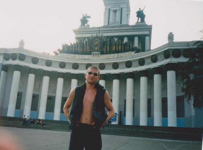  4529907  Aleksandr, 46 ,    